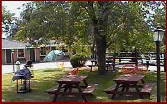 The Tallwood Motel Wells Εξωτερικό φωτογραφία