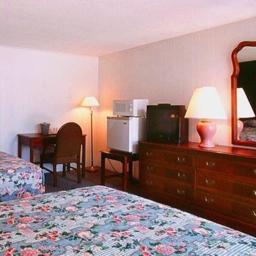 The Tallwood Motel Wells Δωμάτιο φωτογραφία